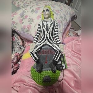 Beetlejuice statue halloween decor